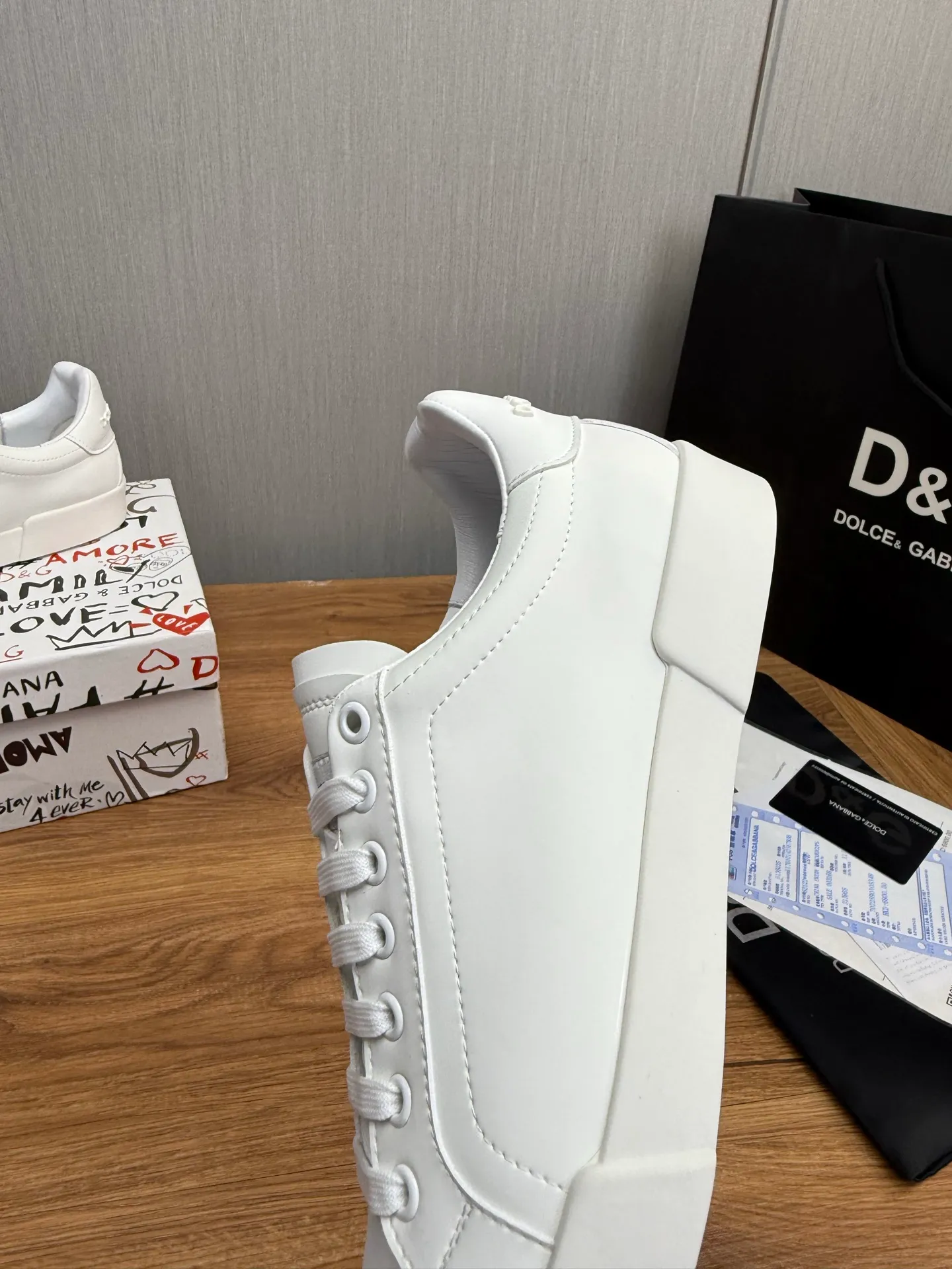 Men's men's shoes 💰480💰 Dolce & gabbana (DG) official website synchronized new models 💥1 fashion hot models: 1 Exclusive mold opening ✅Imported cowhide for the upper, unique brand style logo upper 💥Sheepskin feet 🐑Original private mold outsole ✔️36-44 (38.45 custom-made, non-refundable)